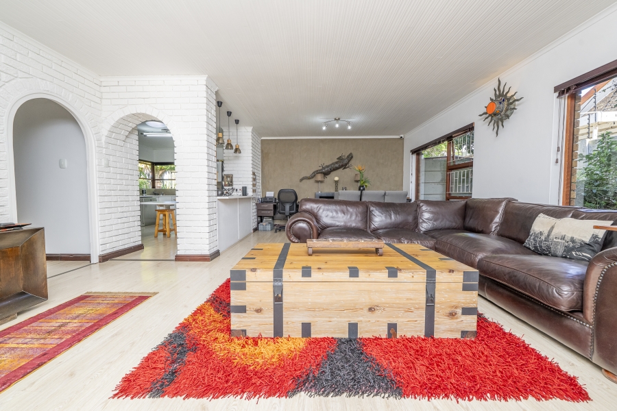 4 Bedroom Property for Sale in Sonstraal Western Cape
